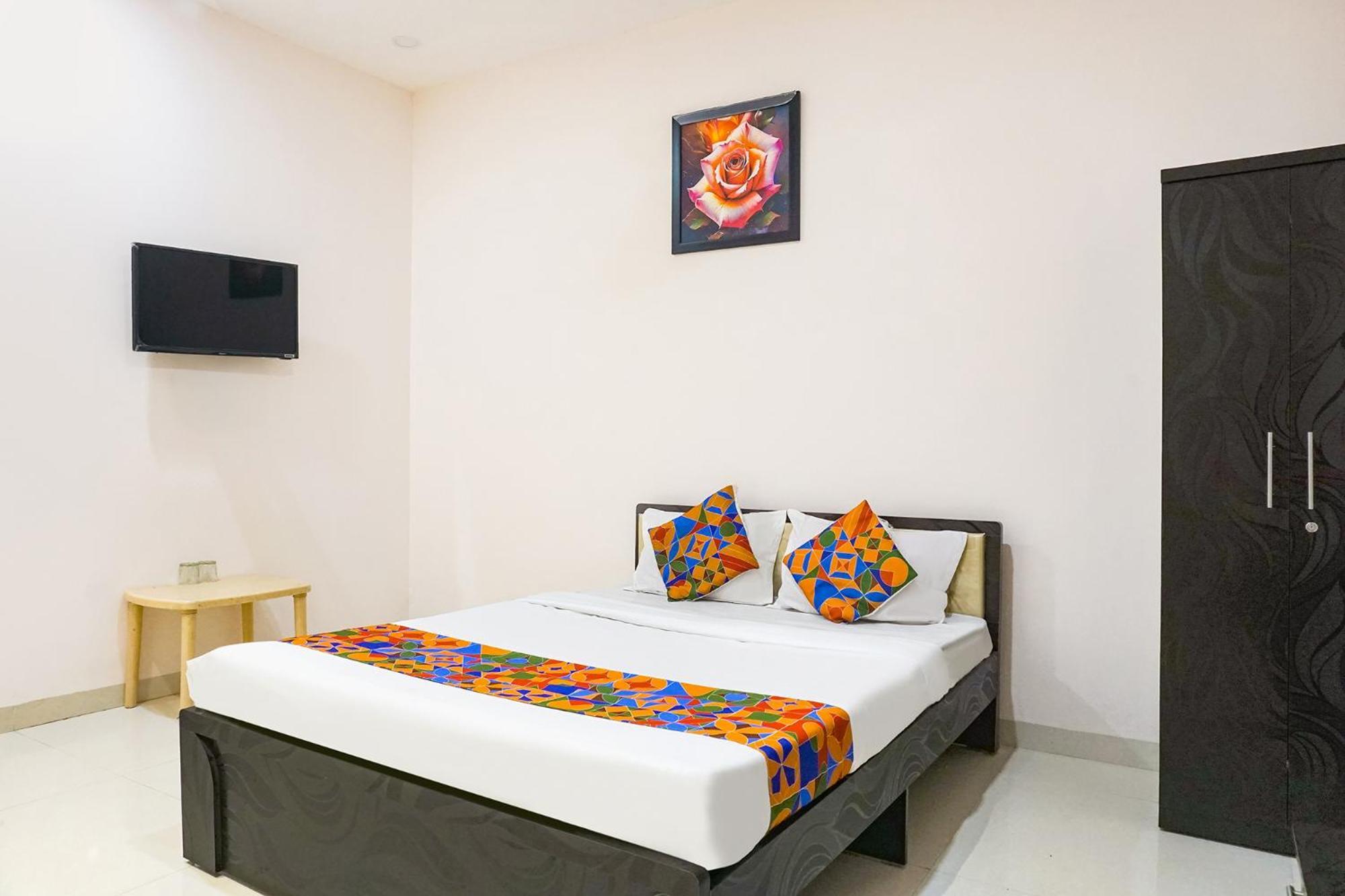 Fabhotel Rachana Residency - Nr Shivaji Nagar Metro Station Пуне Екстер'єр фото
